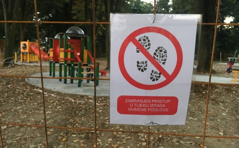 OBAVIJEST: Igralište u parku zatvoreno za korištenje
