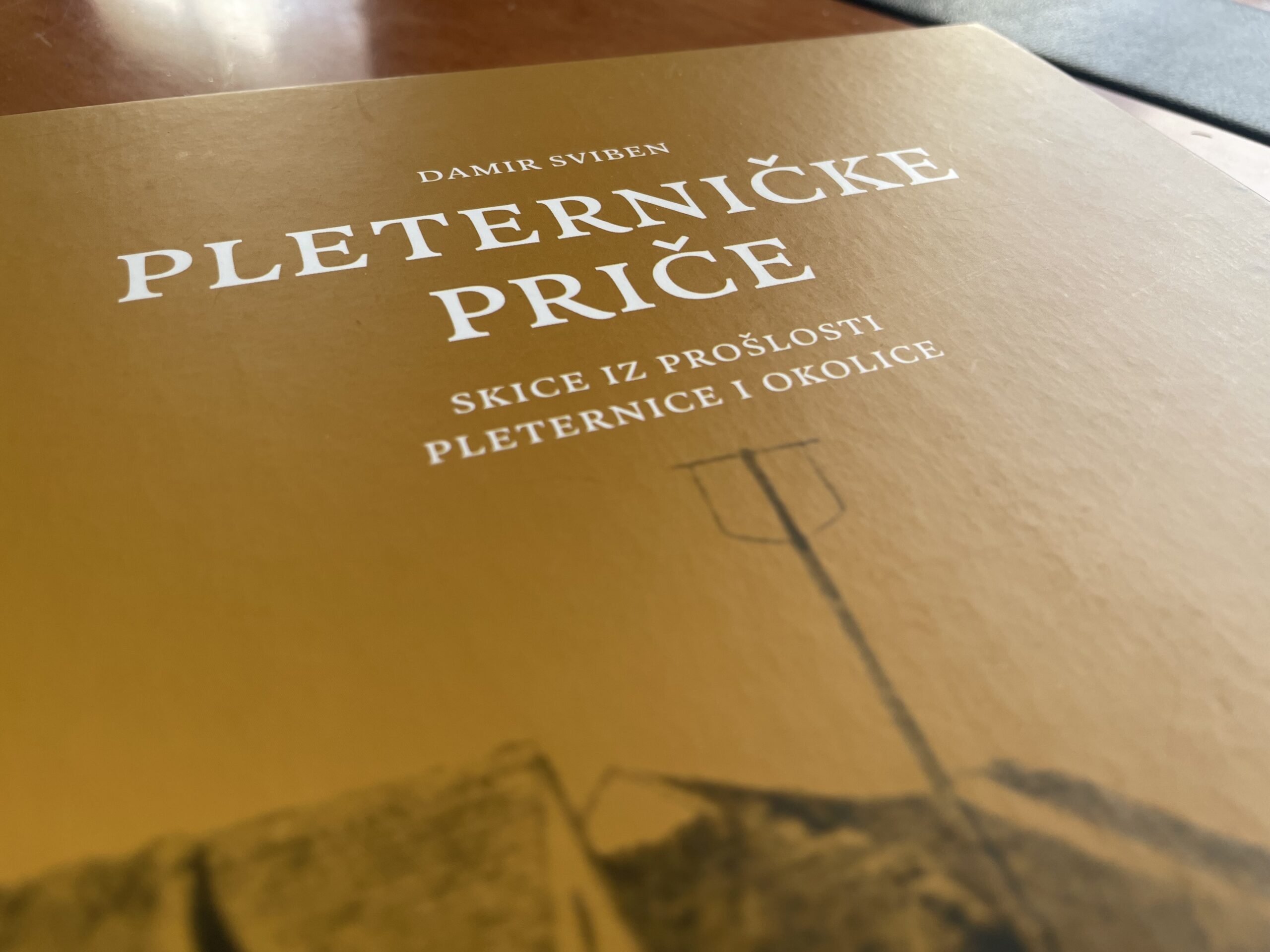Dugo iščekivana knjiga Damira Svibena poklon Pleternici u povodu 26. obljetnice proglašenja Pleternice gradom