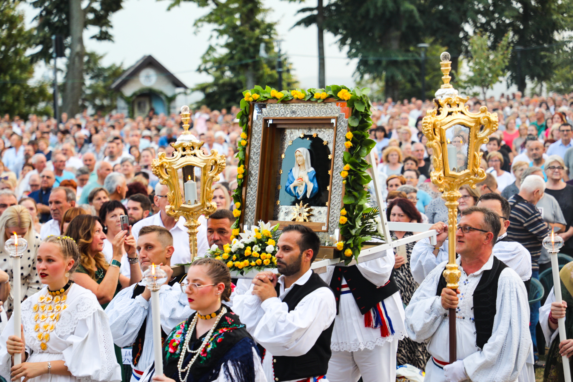 Završena devetnica Gospi od Suza: „Majka Marija ostaje vjerna u boli“