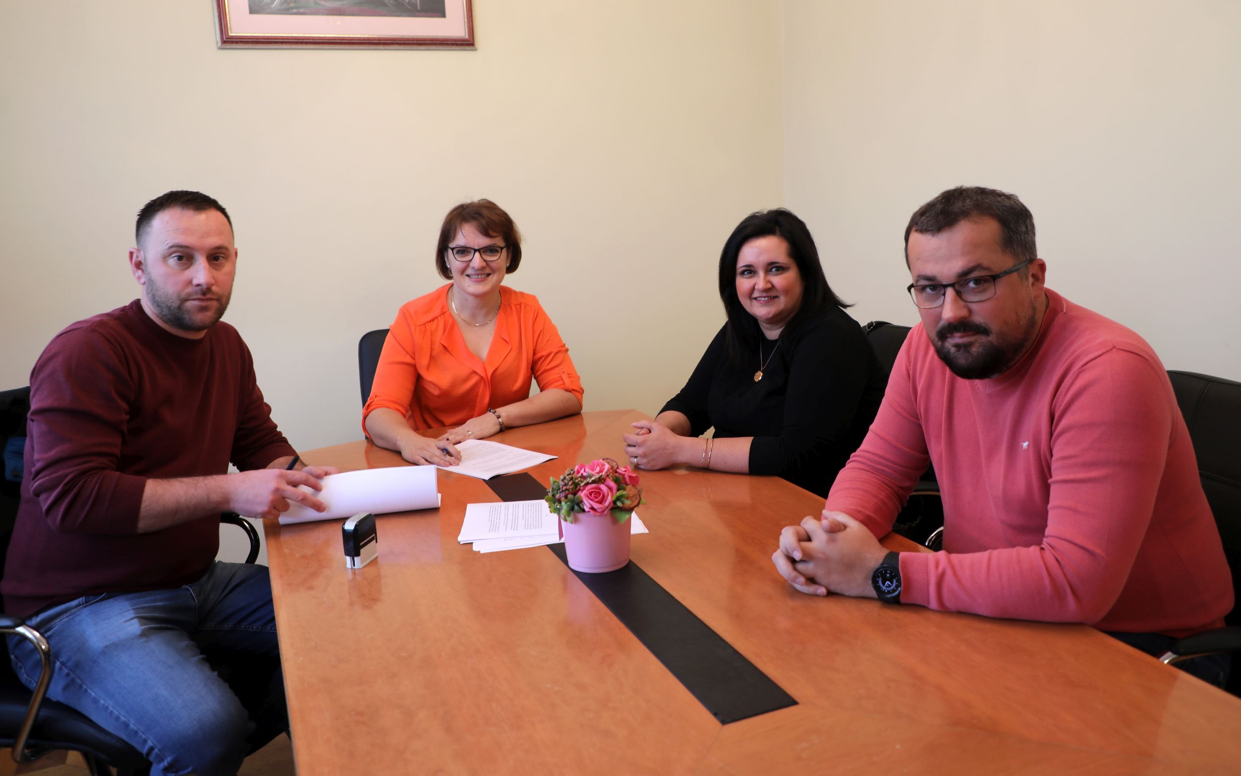 Potpisan ugovor za novi vrtić u Kuzmici: “Djeca i ulaganje u zajednicu su uvijek prioritet”