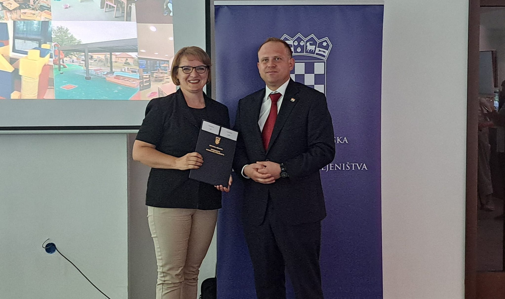 Nova oprema vrtiću i nova dječja igrališta – Pleternici odobrena bespovratna sredstva